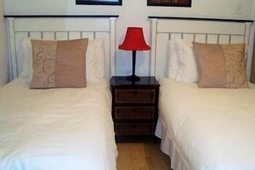 پانسیون Lu S Guest House