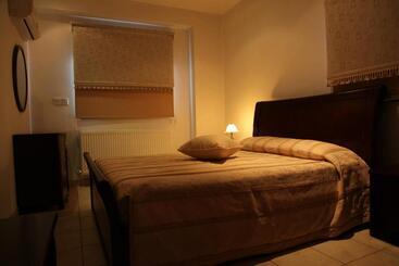 هاستل Vengera Suites