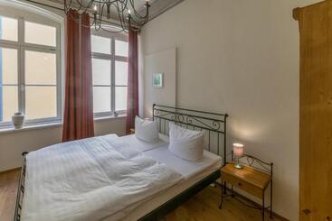 پانسیون Albergo Toscana