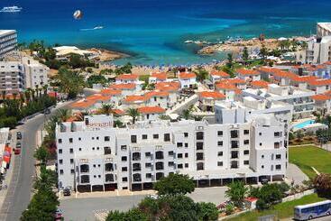 Seagull Hotel Apartments