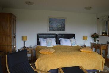 Smithfield Farm Bed & Breakfast