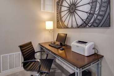 هتل Best Western Clermont