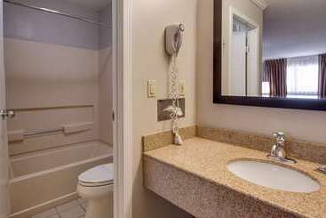 هتل Best Western Clermont