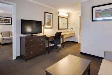 هتل Best Western Clermont
