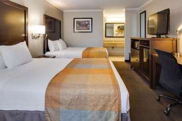 هتل Best Western Clermont