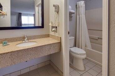 هتل Best Western Clermont