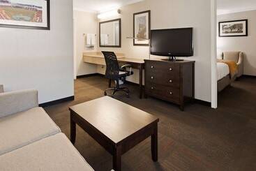 هتل Best Western Clermont