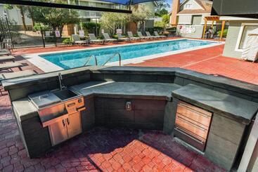 هتل Chase Suite El Paso