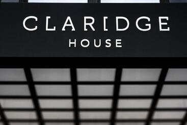 هتل Claridge House