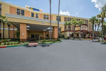 هتل Comfort Inn & Suites Kissimmee By The Parks