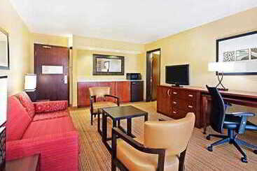 هتل Courtyard Austin South