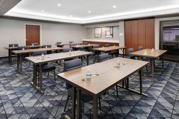 هتل Courtyard Austin South