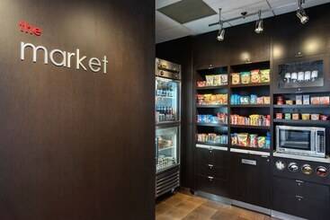 هتل Courtyard By Marriott Baltimore Hunt Valley