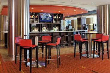 هتل Courtyard Arlington Crystal City/reagan National Airport