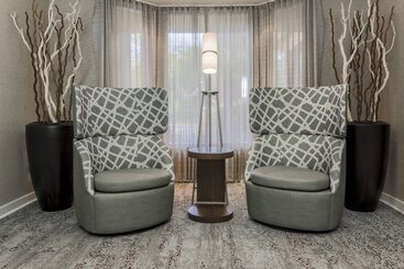 هتل Courtyard By Marriott Orlando Lake Mary North