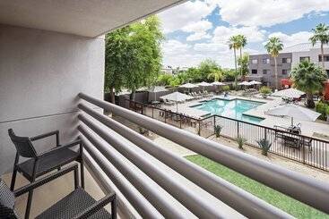 هتل Courtyard Scottsdale North