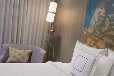 هتل Courtyard Toledo Maumee/arrowhead