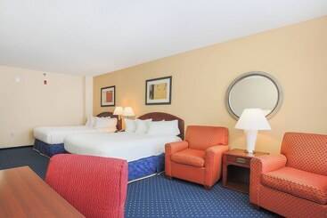 هتل Courtyard By Marriott Flint Grand Blanc