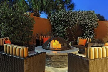 هتل Courtyard By Marriott Gainesville Fl