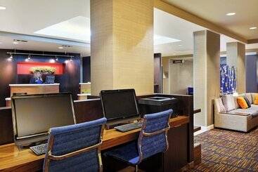 هتل Courtyard By Marriott Gainesville Fl