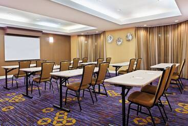 هتل Courtyard By Marriott Gainesville Fl