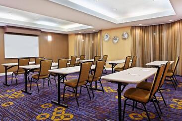 هتل Courtyard By Marriott Gainesville Fl