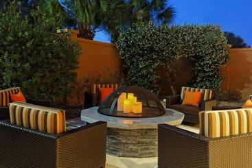 هتل Courtyard By Marriott Gainesville Fl