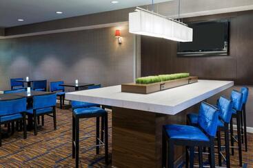 هتل Courtyard By Marriott Gainesville Fl