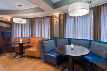 هتل Courtyard By Marriott Gainesville Fl