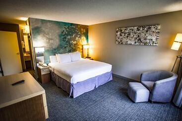 هتل Courtyard Memphis East/bill Morris Parkway