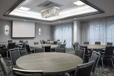 هتل Courtyard By Marriott Miami Aventura Mall