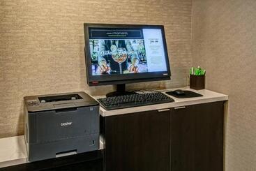 هتل Courtyard By Marriott Nashville Vanderbilt West End
