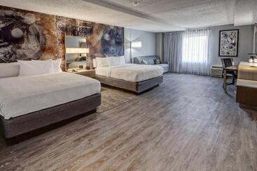 هتل Courtyard By Marriott Nashville Vanderbilt West End