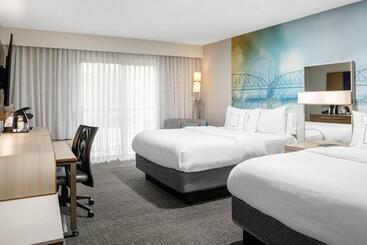 هتل Courtyard Paducah West