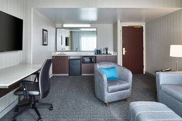 هتل Courtyard Portland Downtown/convention Center