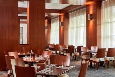 هتل Courtyard Portland Downtown/convention Center