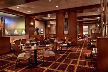 هتل Courtyard Portland Downtown/convention Center