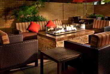 هتل Courtyard Portland Downtown/convention Center