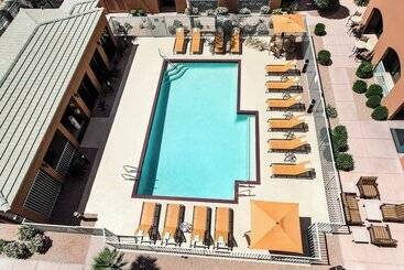 هتل Courtyard By Marriott Scottsdale Old Town