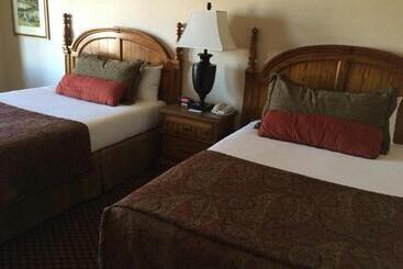 هتل Coventry Motor Inn