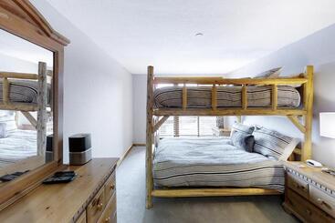 هتل Crestview Place 307a
