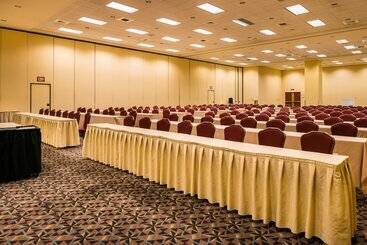 酒店 Crowne Plaza Springfield Convention Center, An Ihg