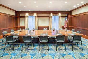 酒店 Crowne Plaza Springfield Convention Center, An Ihg