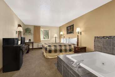 هتل Days Inn By Wyndham Sheridan