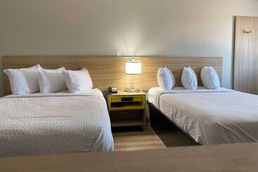 هتل Days Inn By Wyndham Temple