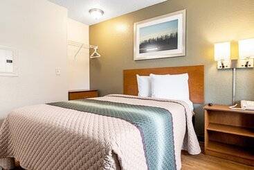 فندق Hometowne Studios By Red Roof Tacoma   Puyallup