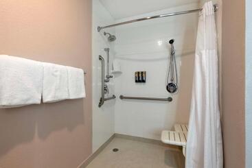 هتل Best Western Plus Fort Worth North