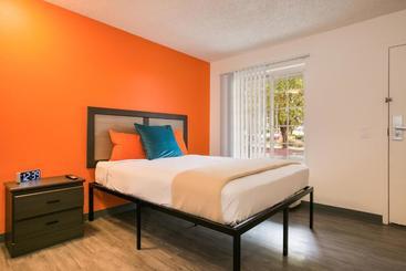 Отель Siegel Select Bossier City