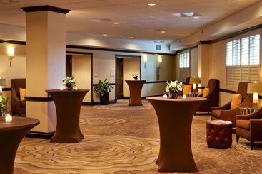 هتل Sonesta Atlanta Airport North