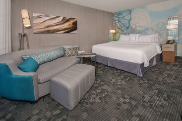 هتل Sonesta Select Allentown Bethlehem Airport